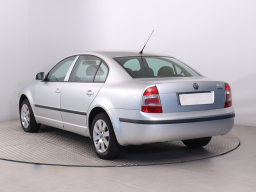 Škoda Superb 2008