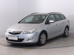 Opel Astra 2011