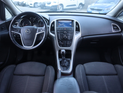 Opel Astra 2011