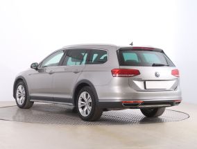 Volkswagen Passat - 2016