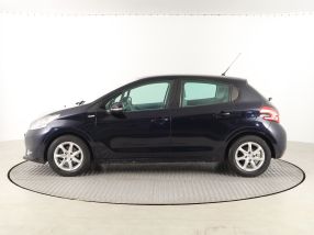 Peugeot 208 - 2014