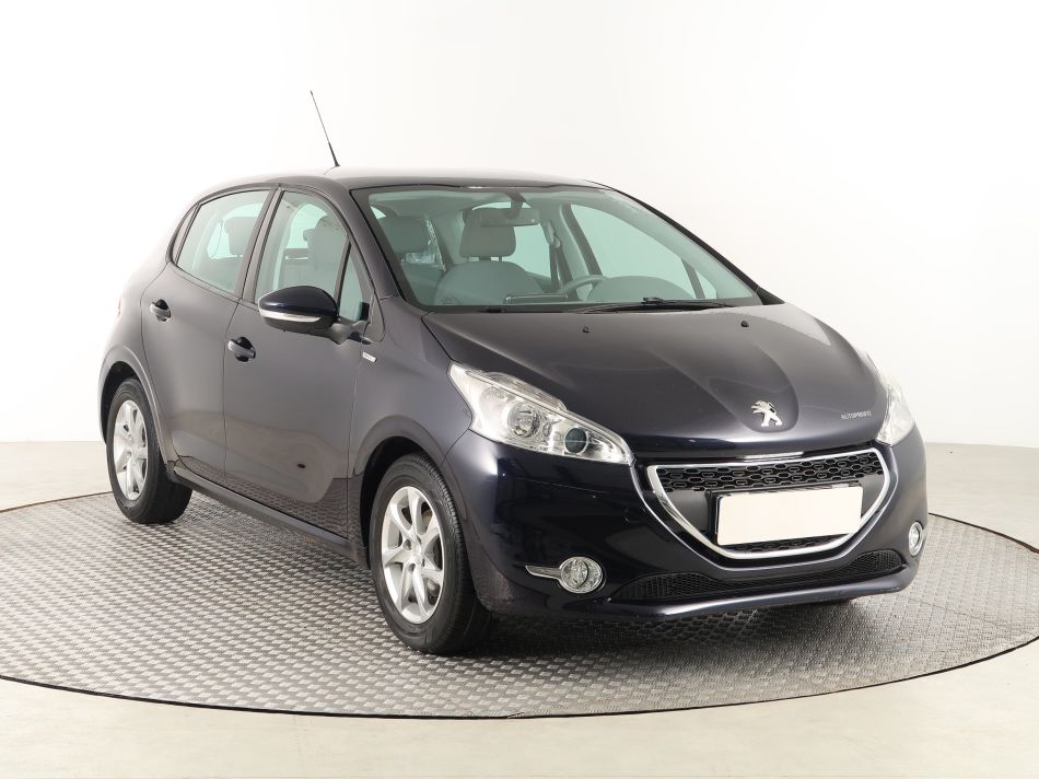 Peugeot 208 - 2014