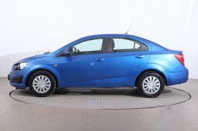 Chevrolet Aveo - 2013
