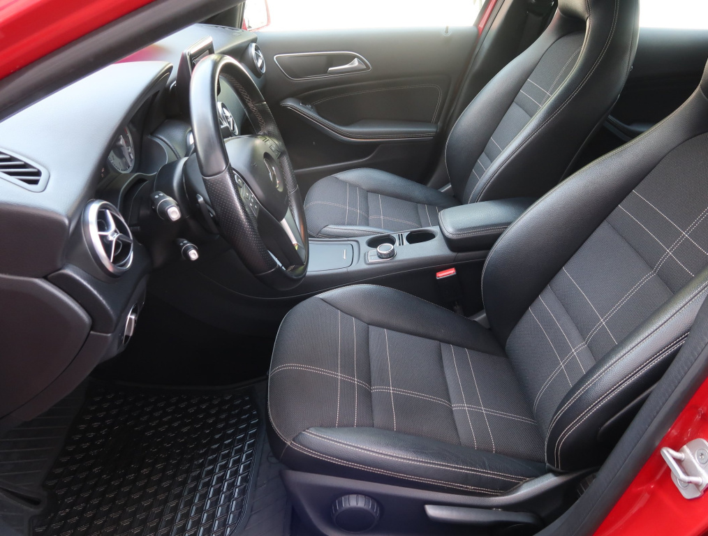 Mercedes-Benz A