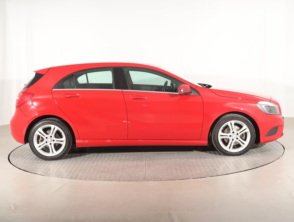 Mercedes-Benz A