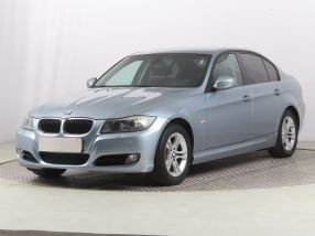 BMW 3 - 2011
