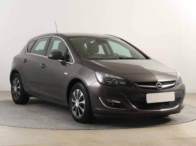 Opel Astra 2013