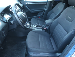 Škoda Octavia Scout 2016