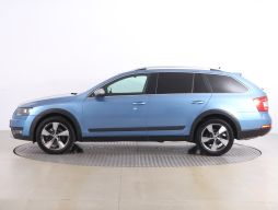 Škoda Octavia Scout 2016