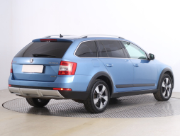 Škoda Octavia Scout 2016