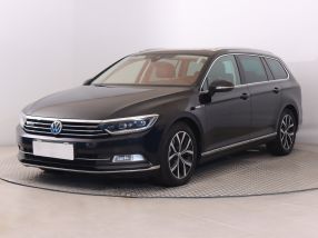 Volkswagen Passat - 2016