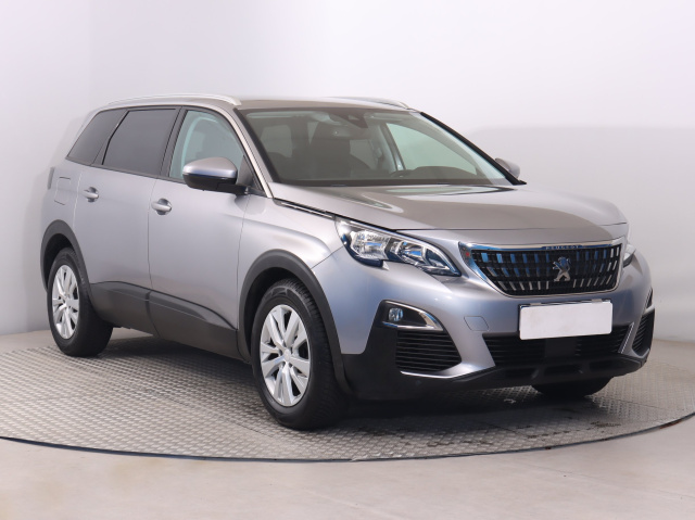 Peugeot 5008 2020