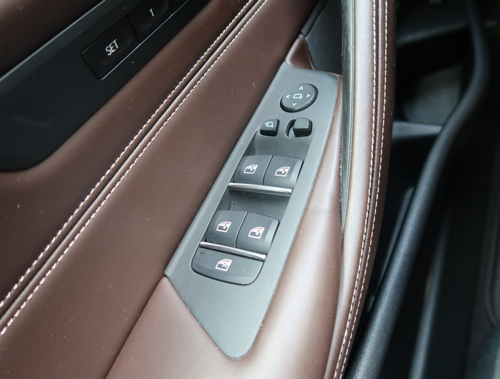 BMW 5