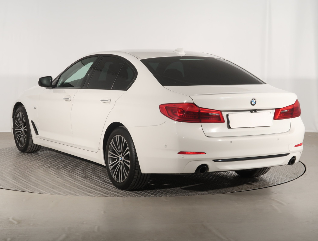 BMW 5