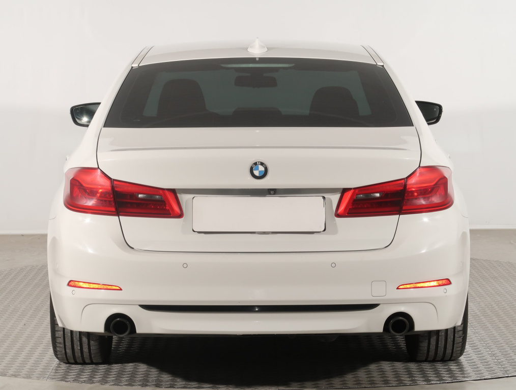 BMW 5