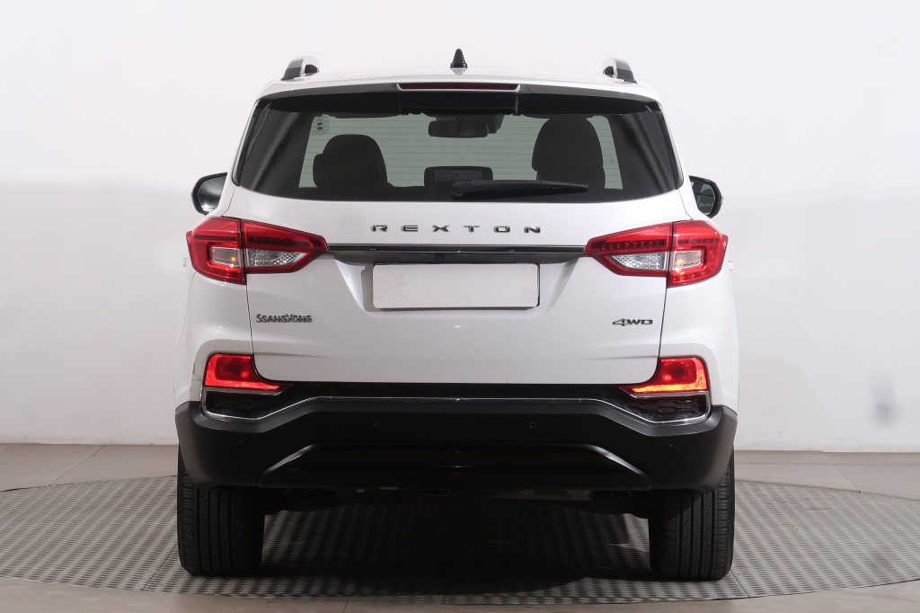 Ssang Yong Rexton