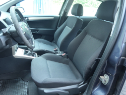 Opel Astra 2007