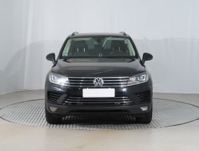 Volkswagen Touareg - 2015