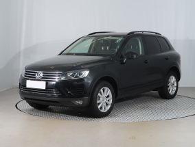 Volkswagen Touareg - 2015