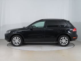 Volkswagen Touareg - 2015