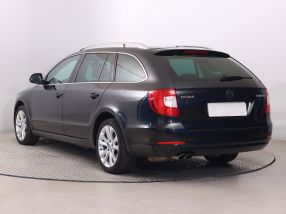 Skoda Superb - 2012