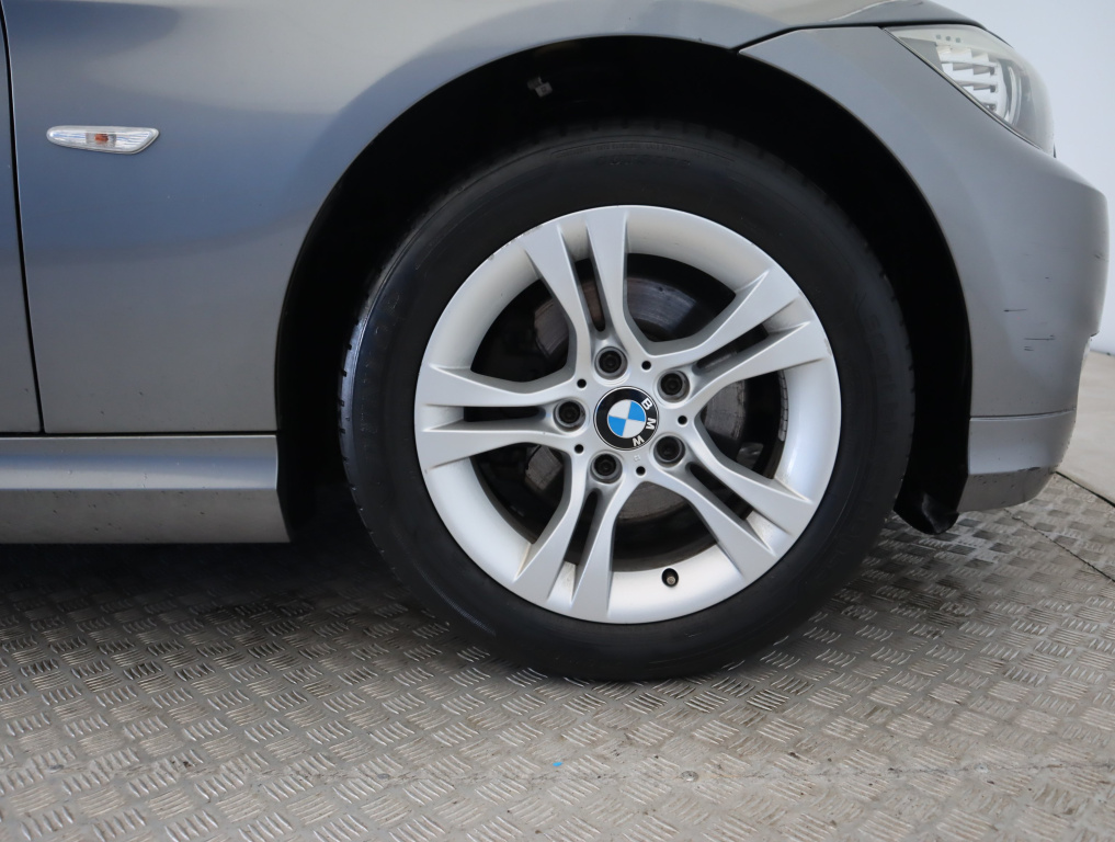 BMW 3