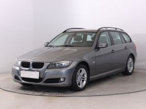 BMW 3 - 2010