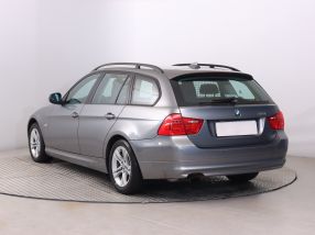 BMW 3 - 2010