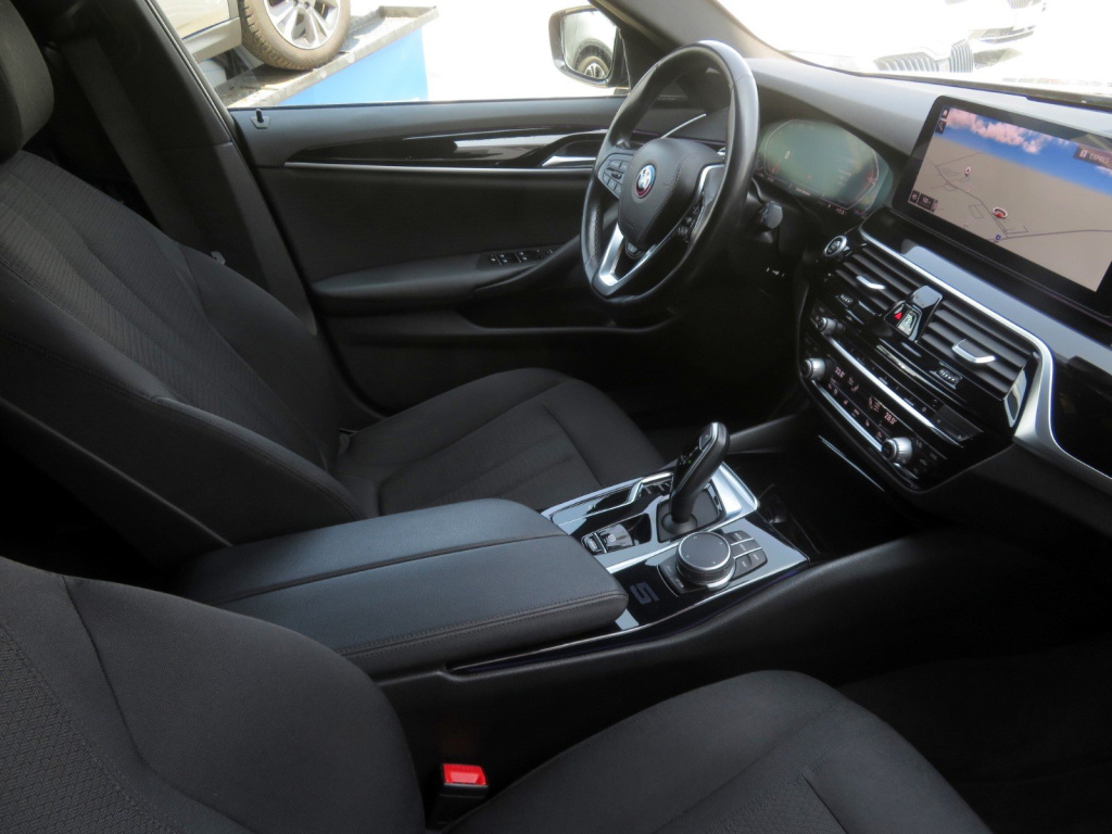 BMW 5