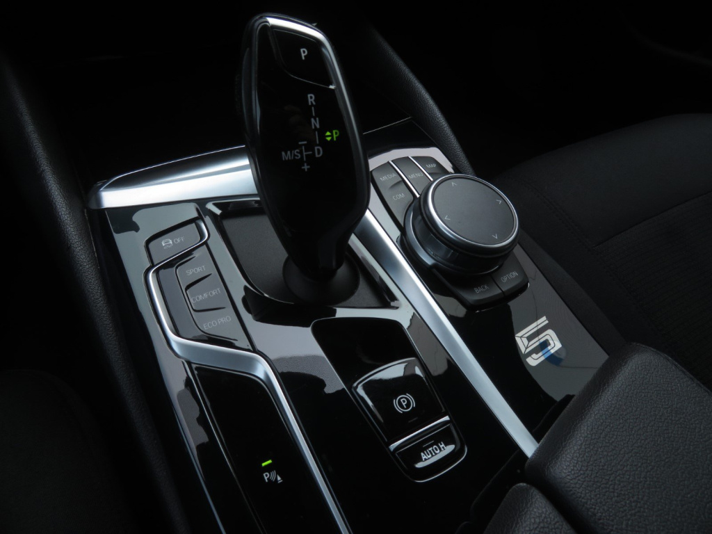 BMW 5