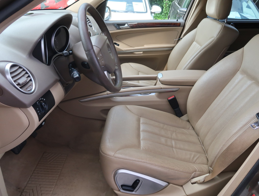 Mercedes-Benz ML