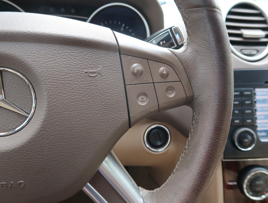 Mercedes-Benz ML