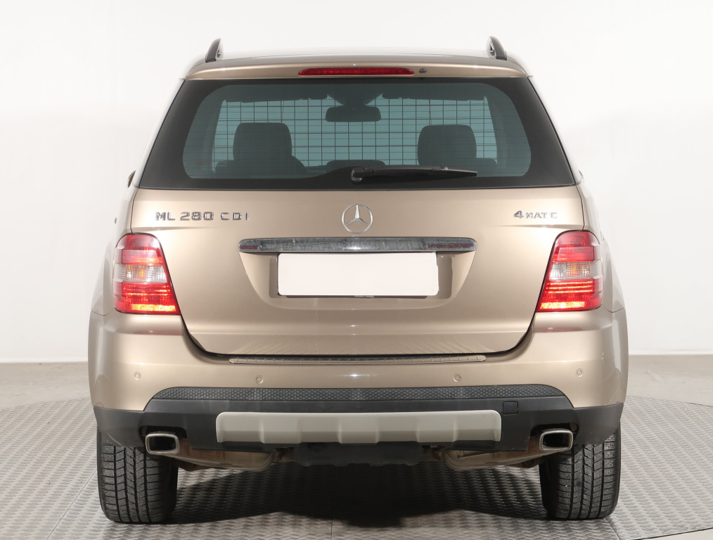 Mercedes-Benz ML