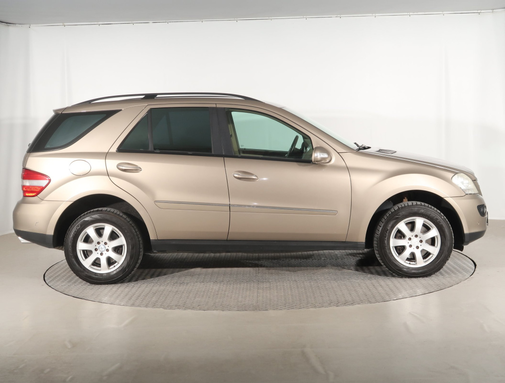Mercedes-Benz ML