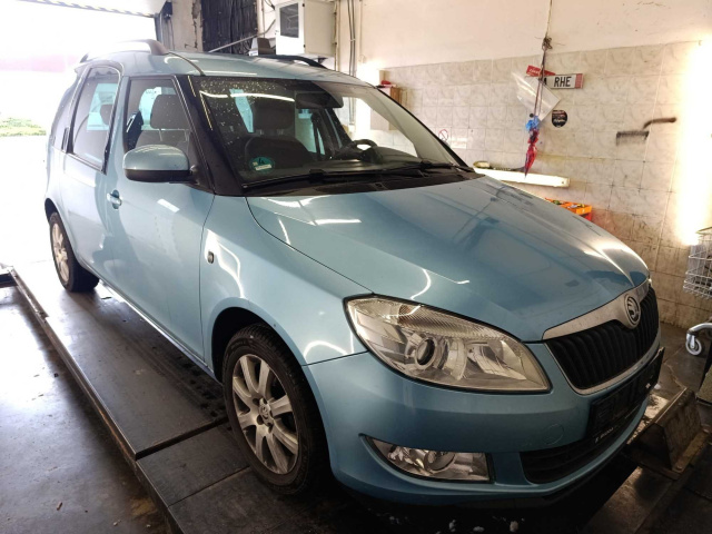 Škoda Roomster 2013