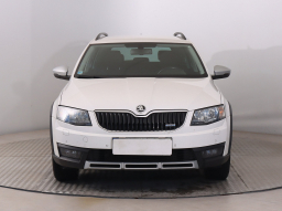 Škoda Octavia Scout 2015