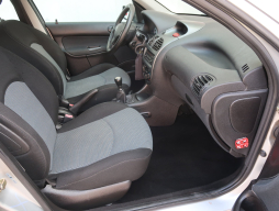 Peugeot 206 2004