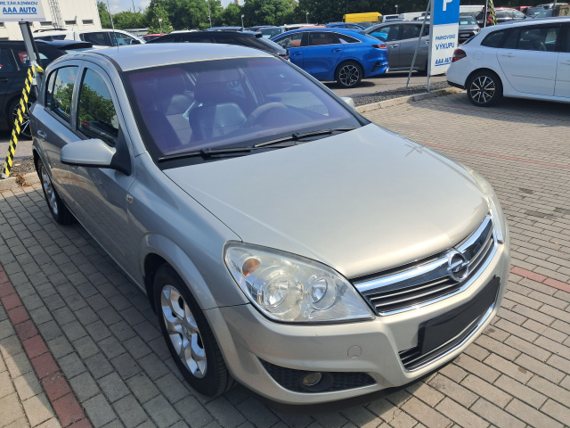 Opel Astra 2008