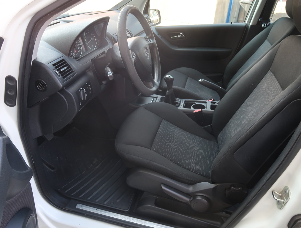 Mercedes-Benz A