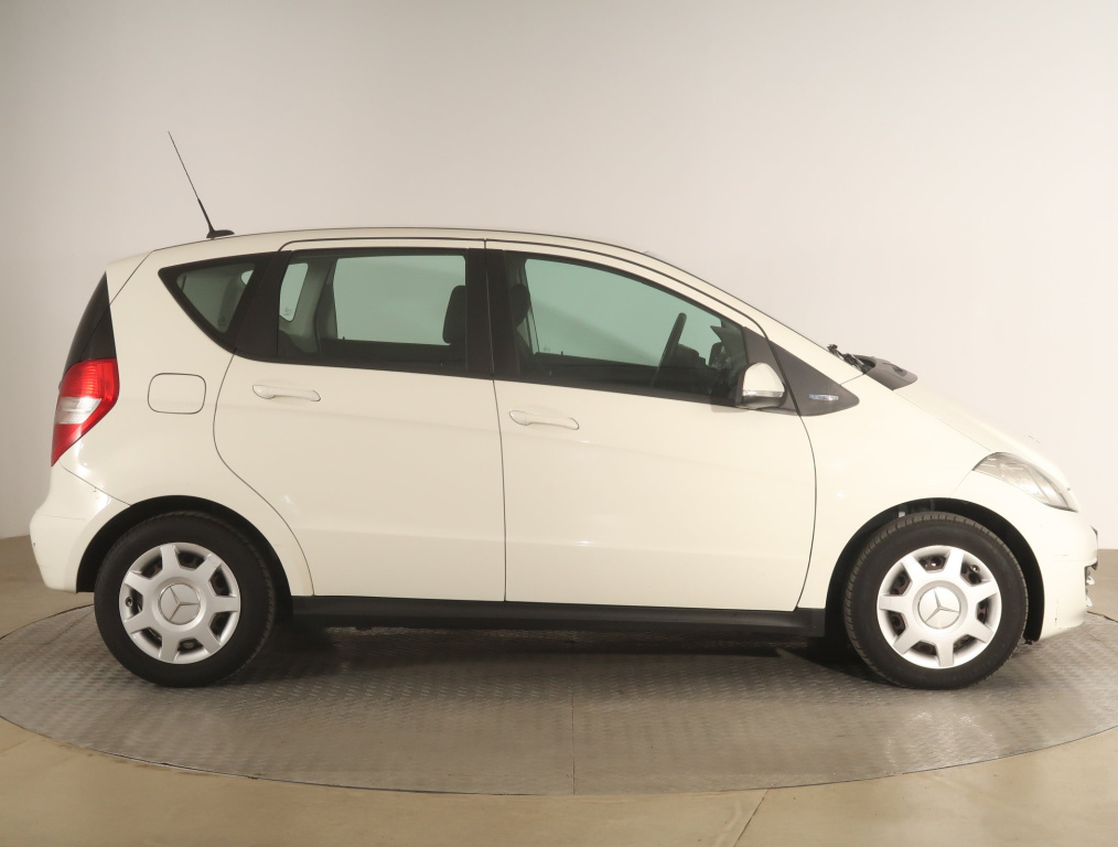 Mercedes-Benz A