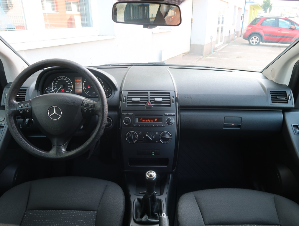 Mercedes-Benz A