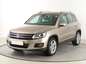 Volkswagen Tiguan - 2013