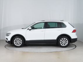Volkswagen Tiguan - 2017