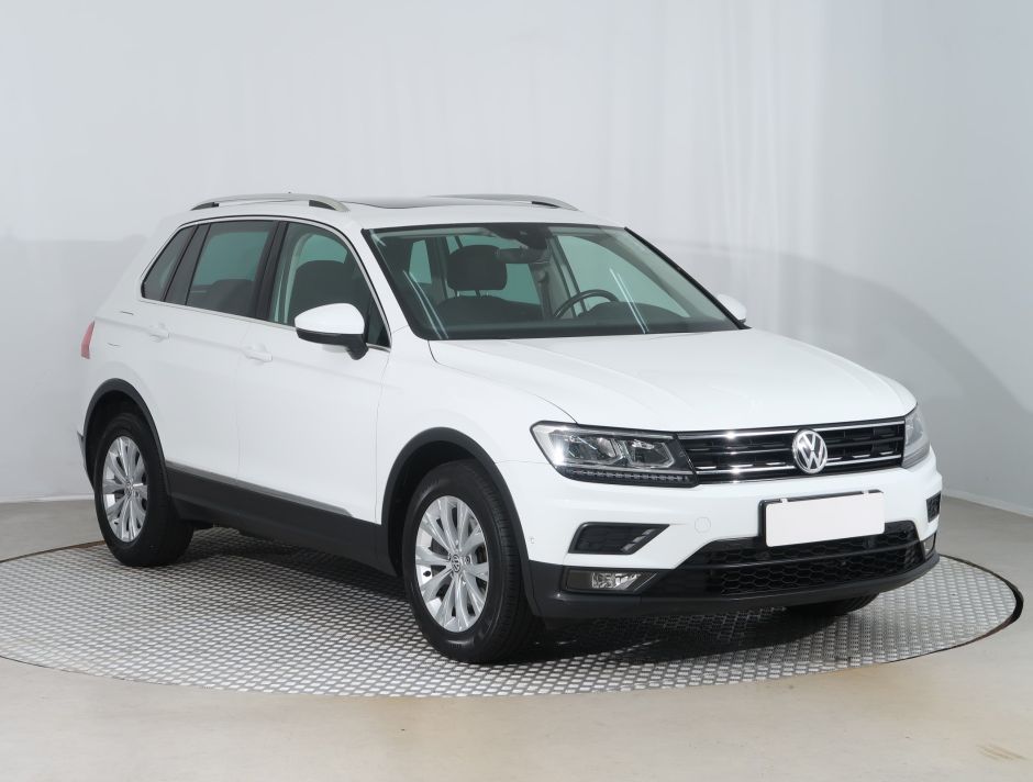 Volkswagen Tiguan - 2017