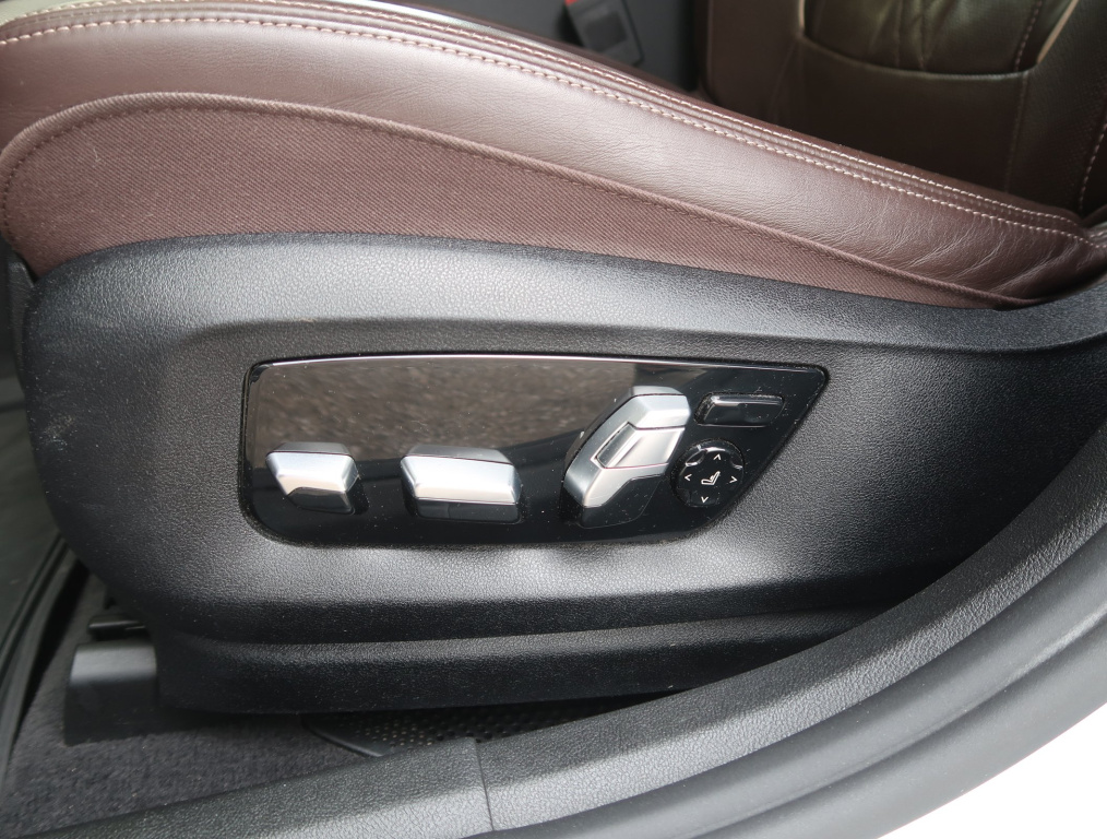 BMW 6GT