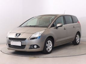 Peugeot 5008 - 2010