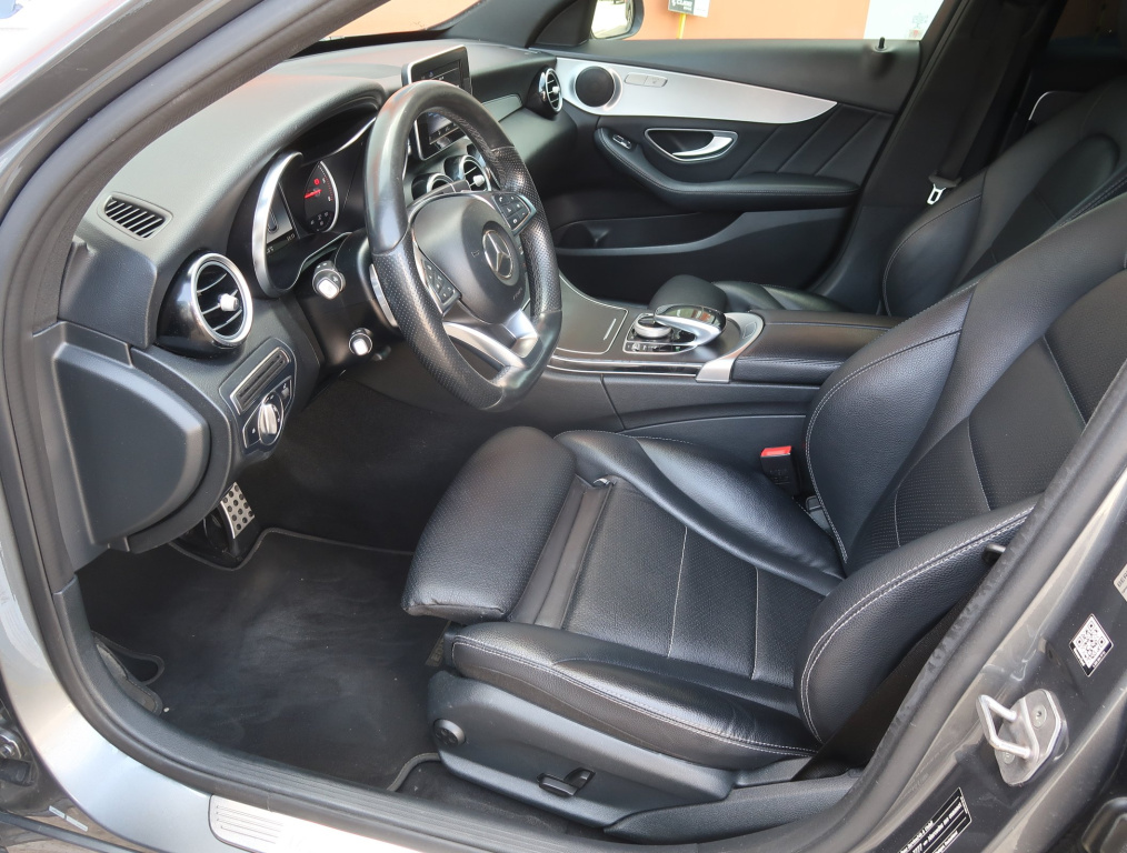 Mercedes-Benz C