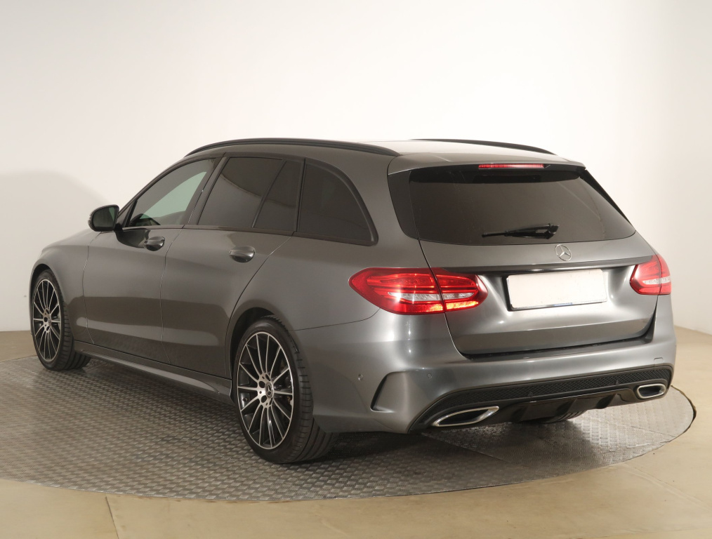 Mercedes-Benz C