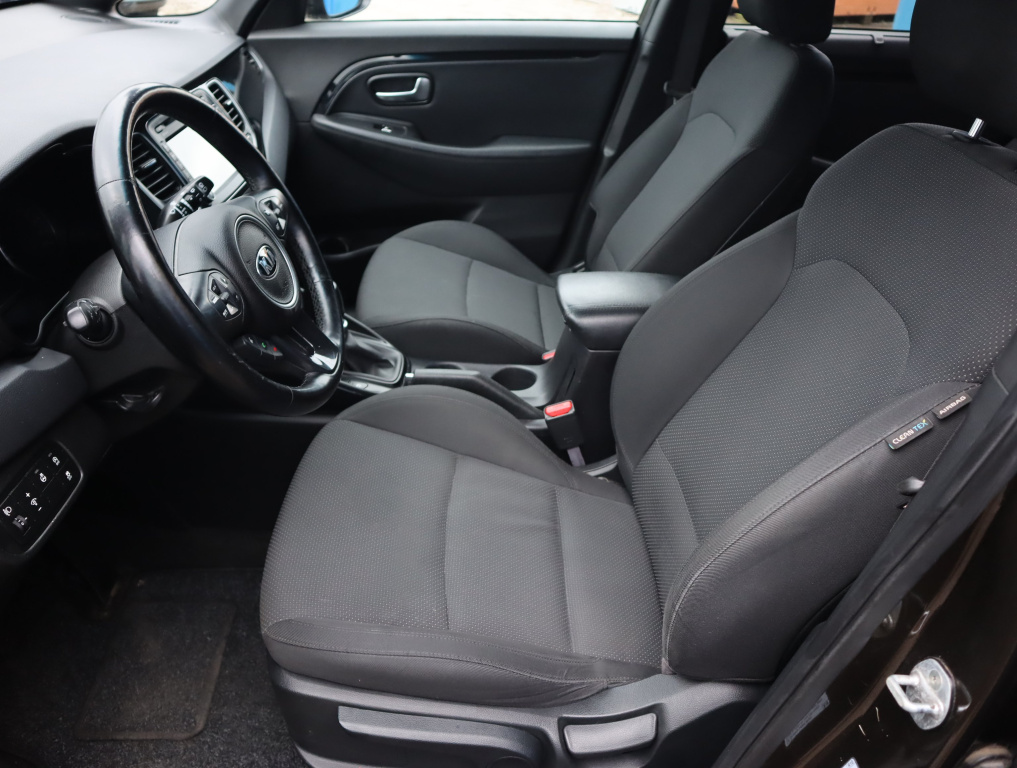 Kia Carens