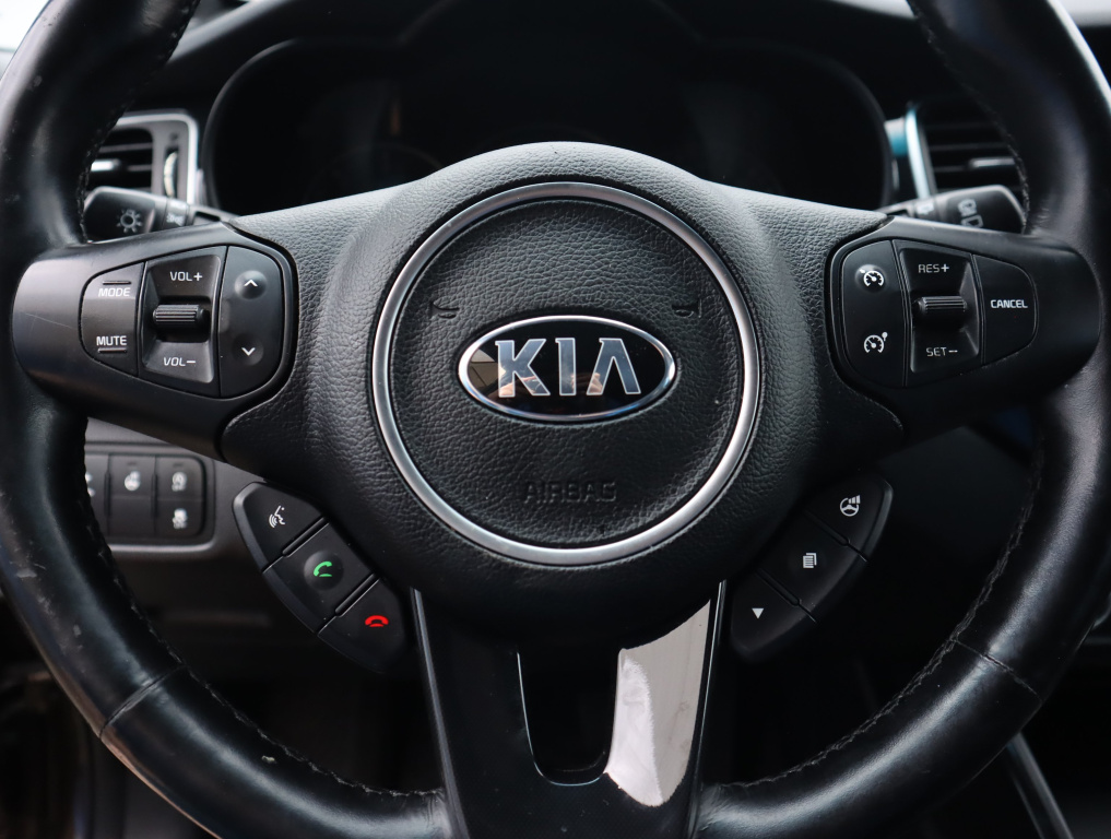 Kia Carens